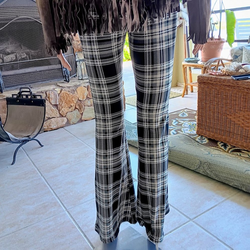 BLACK/YELLOW/WHITE PLAID FLARE PANTS, SIZE S, NEW WITHOUT TAG - Picture 2 of 6